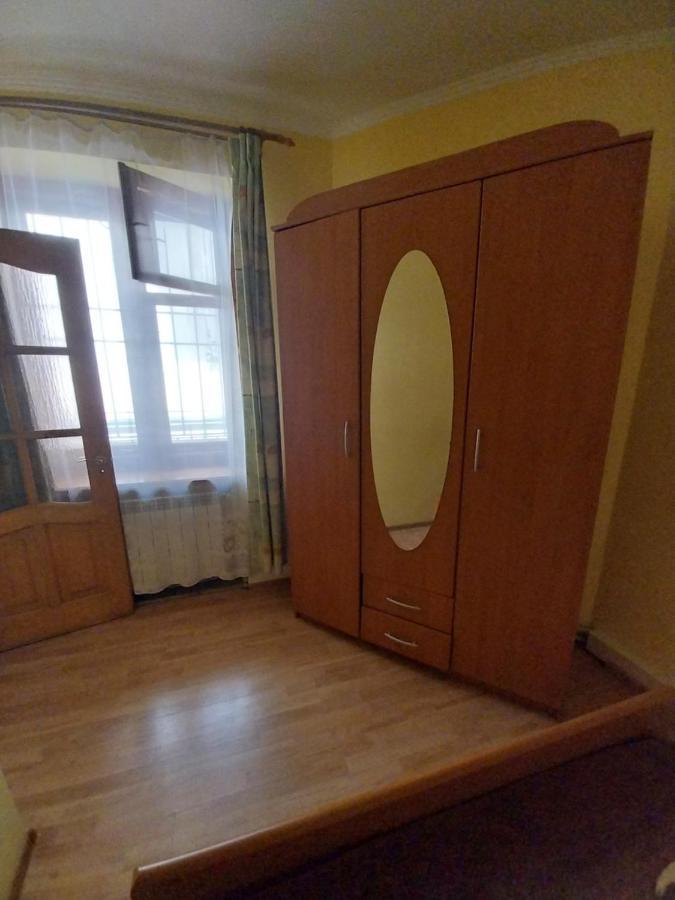 2 Ком Апартаменти На Пл Ринок Лвив Екстериор снимка